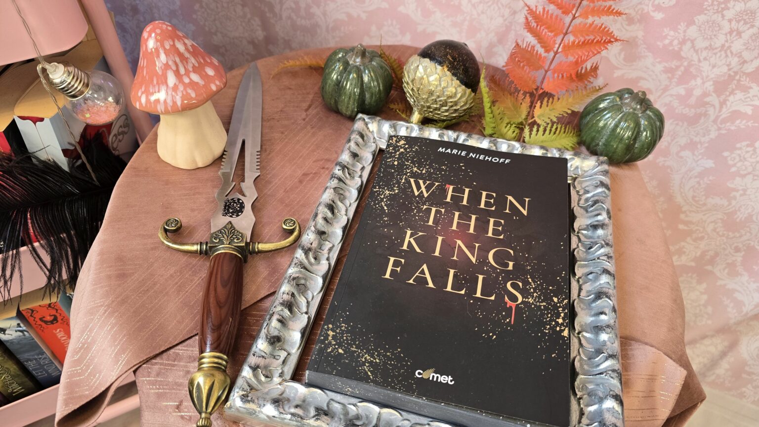 [Lecture] When the king falls : Coup de cœur !